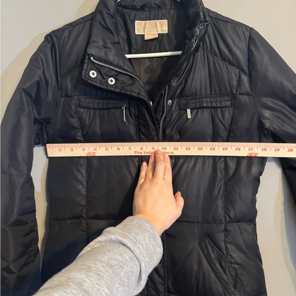 MICHAEL Michael Kors Black Puffer Jacket - Picture 6 of 12